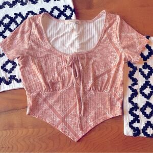 Roses & Kisses Handkerchief crop Top juniors size medium M boho Y2K